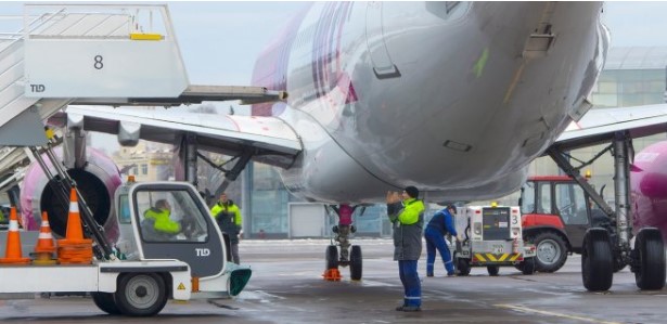 Авиакомпании уже запланировали старт продажи билетов после карантина: расписание