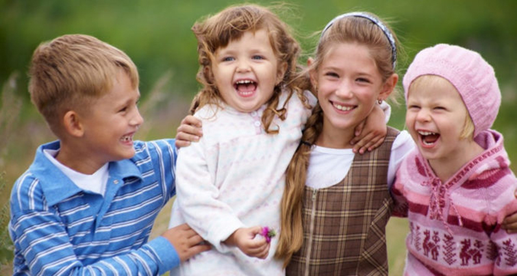 Когда в Украине начнут работать детские сады и школы?