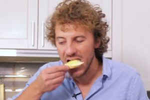 Шеф-повар Клопотенко раскрыл секрет идеального домашнего майонеза: «В магазине жалкое подобие»