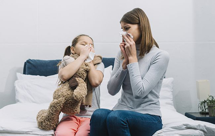 Коронавирус и детские прививки: педиатр прояснила важный момент