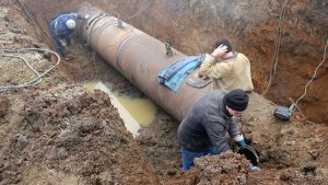 Завершили ремонтные работы на месте порыва Второго Донецкого водопровода близ Славянска.