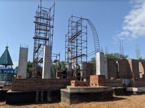 В Николаевке активно строят храм Святителя Спиридона. Фото