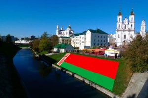 Беларусь разрешает въезд украинцам в 5 пунктах пропуска. Какие условия