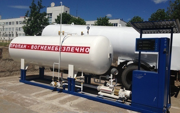 На украинских АЗС стремительно растут цены на автогаз