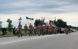 У Лимані попрощалися з морським піхотинцем, який загинув під Зайцевим під час бойового завдання