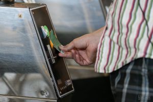 Правительство одобрило запуск единого электронного билета на различные виды транспорта