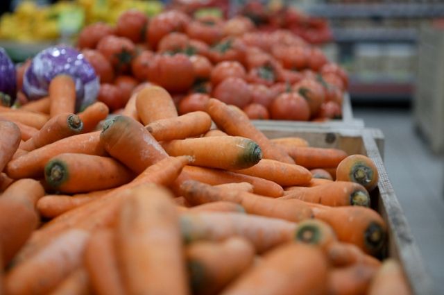 Неурожайный год. Почему дорогие ягоды, и ждать ли «золотых» овощей и хлеба