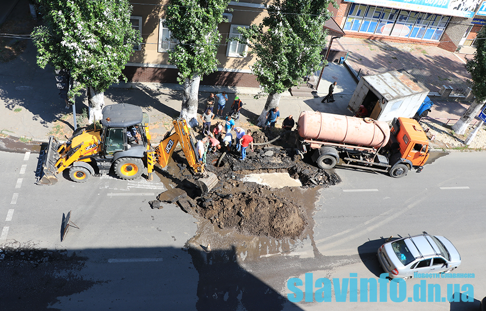 34344444477777888888888889874400000000000004