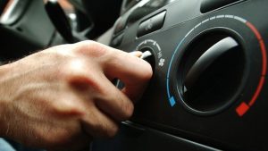 Водителям рассказали об основных мифах с кондиционером в автомобиле