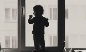 Поліцейські Слов’янська закликають батьків не залишати своїх дітей без нагляду