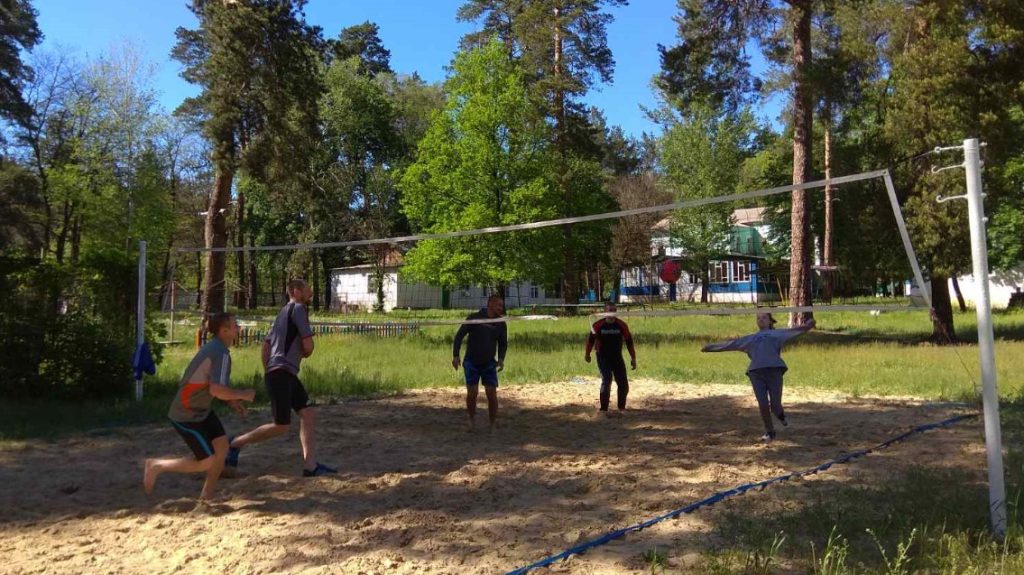 У Святогірську допомагають людям зі всієї Донеччини, які  потребують реабілітації