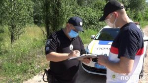 У Слов’янську поліцейські перевіряли, як перевізники дотримуються правил карантину