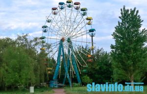 Снести или реставрировать: около 3 млн. грн. необходимо для запуска Колеса обозрения в парке Славянска