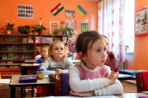 В Минобразования предложили страховать учителей и школьников от коронавируса