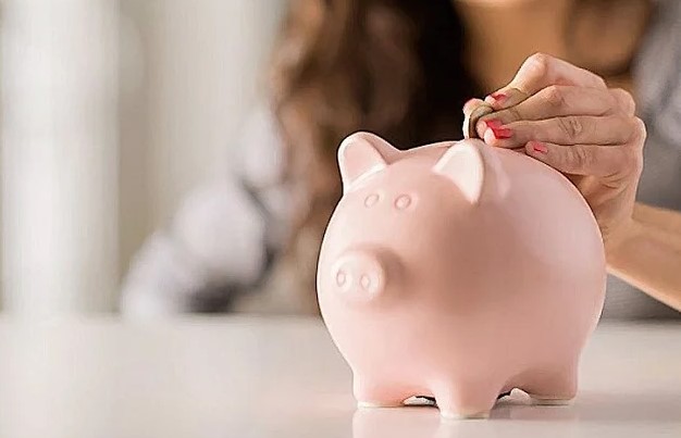 Гривны старого образца и 25 копеек выйдут из оборота: Какие деньги не будут принимать в магазинах с 1 октября