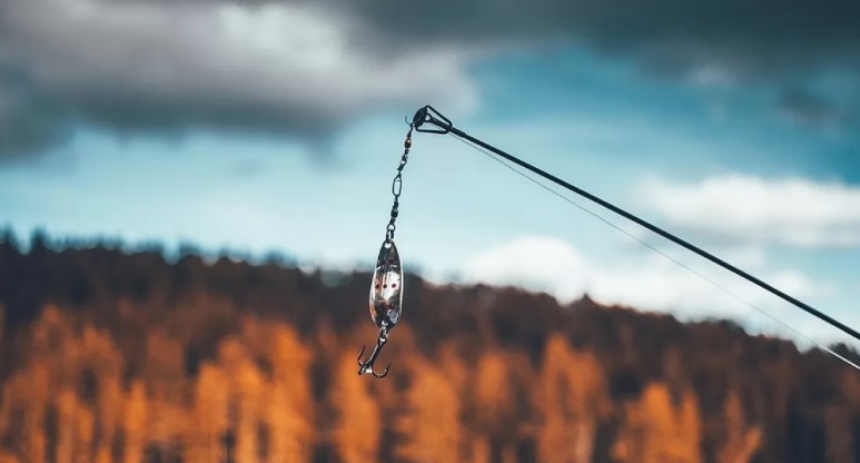 В Раде хотят увеличить штрафы для рыболовов-браконьеров