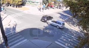 Авария в центре Славянска: видео столкновения