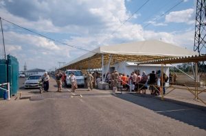 Пересечение КПВВ: какие суммы можно провозить через блокпосты