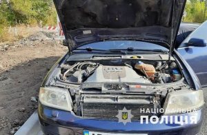 На блокпосту у Слов’янському районі поліція виявила автомобіль з підробленими документами