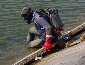 Как работают водолазы под водой рассказали в КП “Вода Донбасса”