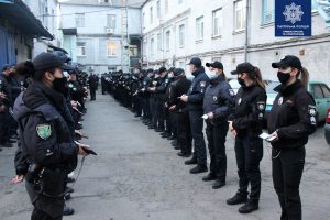 Патрульні поліцейські заступили на охорону 85 виборчих дільниць у Слов’янську та районі