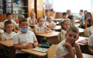 Пойдут ли дети в школу с ноября