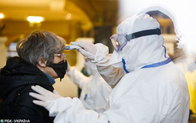 Почти 60% украинцев против возвращения жесткого карантина