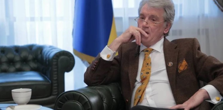 Ющенко после отставки получил водителей, машины и прислугу: что оплачивают из бюджета