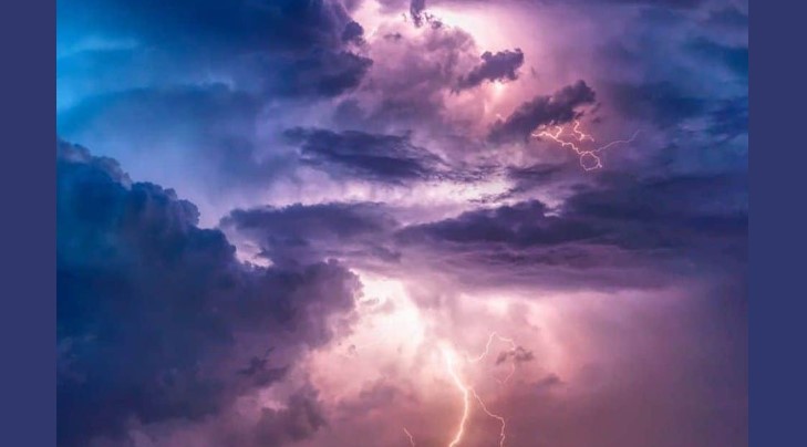 В регіоні прогнозують шквальний вітер до 15-20 м/с – перший рівень небезпеки.