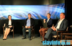 В Славянске проходят дебаты среди кандидатов на должность городского головы. Прямая трансляция