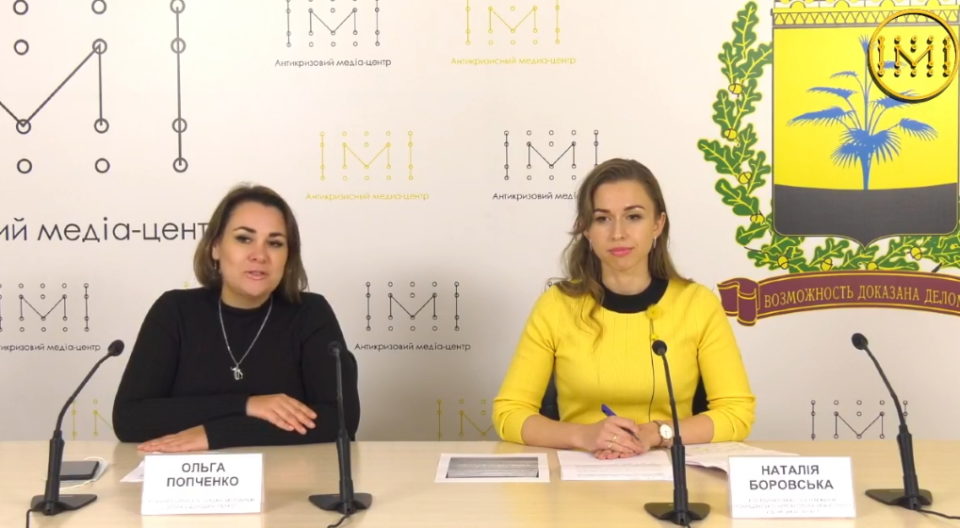 Майже в усіх громадах Донеччини виборців не просили знімати маски – ОПОРА