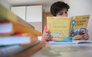 МОН обновило правила дистанционного обучения: что изменилось