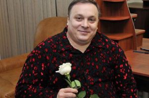 Работала на НКМЗ: продюсер “Ласкового мая” собирается жениться в пятый раз, теперь на девушке из Краматорска