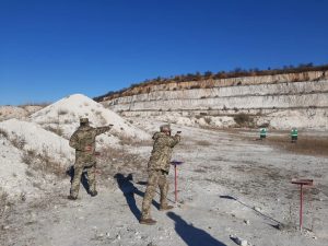 Військовослужбовці Слов’янського ОМТЦК та СП здали контрольні заліки. Фото