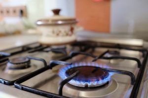 Тарифы на газ в ноябре: цены у разных поставщиков (инфографика)