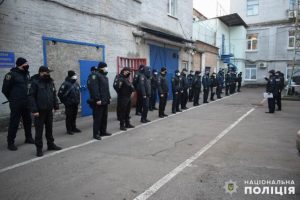 На выходных полицейские будут усиленно следить за соблюдением “карантина выходного дня”