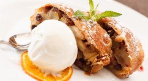 Рецепт классического штруделя с яблоками