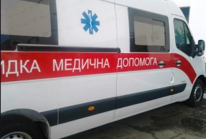 Жительница Славянска избила фельдшера скорой помощи, приехавшую к ее больному ребенку