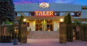 Полиция в Славянске не захотела штрафовать администратора заведения, где массово отмечали Хэллоуин