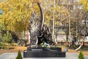 В Краматорске открыли памятник ликвидаторам аварии на ЧАЭС