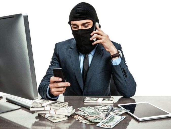 Кредит, который вы не брали: как защититься от коллекторов