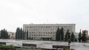 Депутаты Славянска в очередной раз не смогли договориться о проведении второй сессии