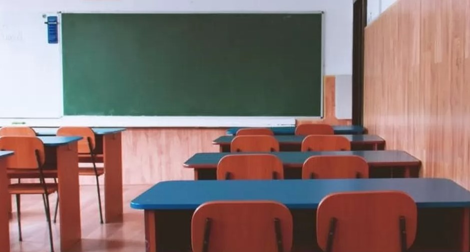 В школах Украины с 1 января вводят новые правила: какой должна быть еда, мебель и туалеты