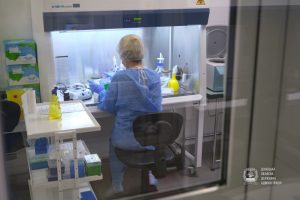 Термін видачі результатів тестувань на COVID-19 у Донецькій області скоротився до одного дня