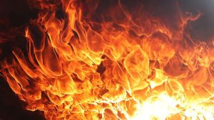 Слов’янські поліцейські встановлюють обставини пожежі, внаслідок якої загинула людина