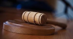 Члена дільничної комісії засуджено за підробку виборчої документації