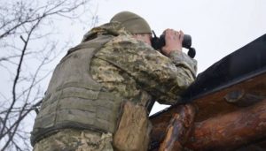 На Донбасі окупанти сім разів стріляли, загинув український військовий