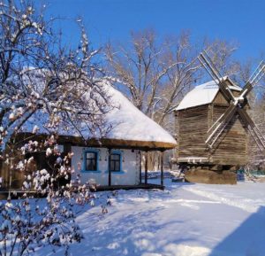 В сети показали, как выглядит зимой музей под открытым небом в Прелестном