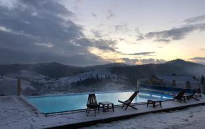 “С ценами явно перегнули”: что говорят туристы об отдыхе на курорте Буковель в январе