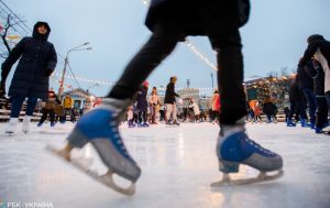 В Киеве разрешили работу катков, но есть условия